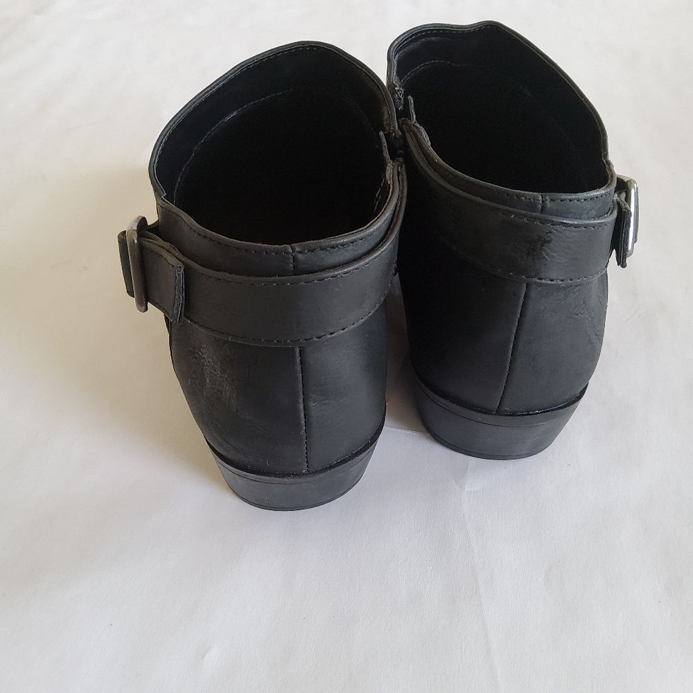New Life Strides Alexi Black Faux Leather Ankle Boots Booties Size 11 - Picture 6 of 14